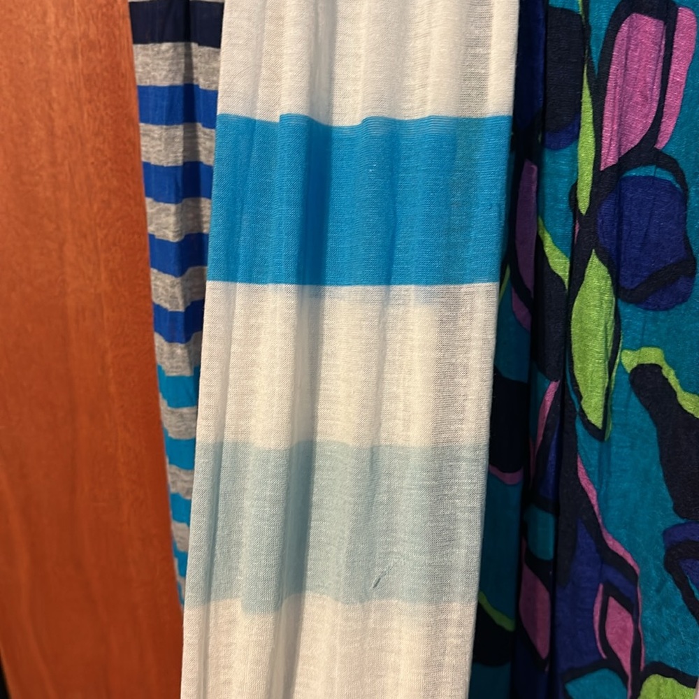 Colorful Patterned Scarves - Picture 3 of 5